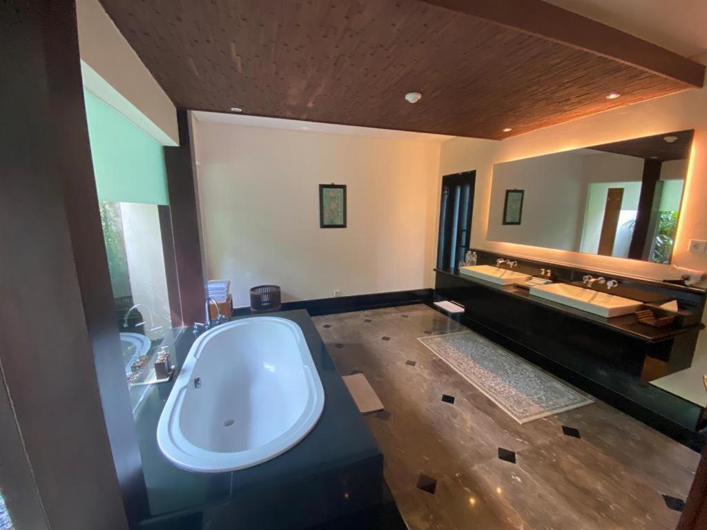 קוטה לומבוק Bintang Bali Villa מראה חיצוני תמונה